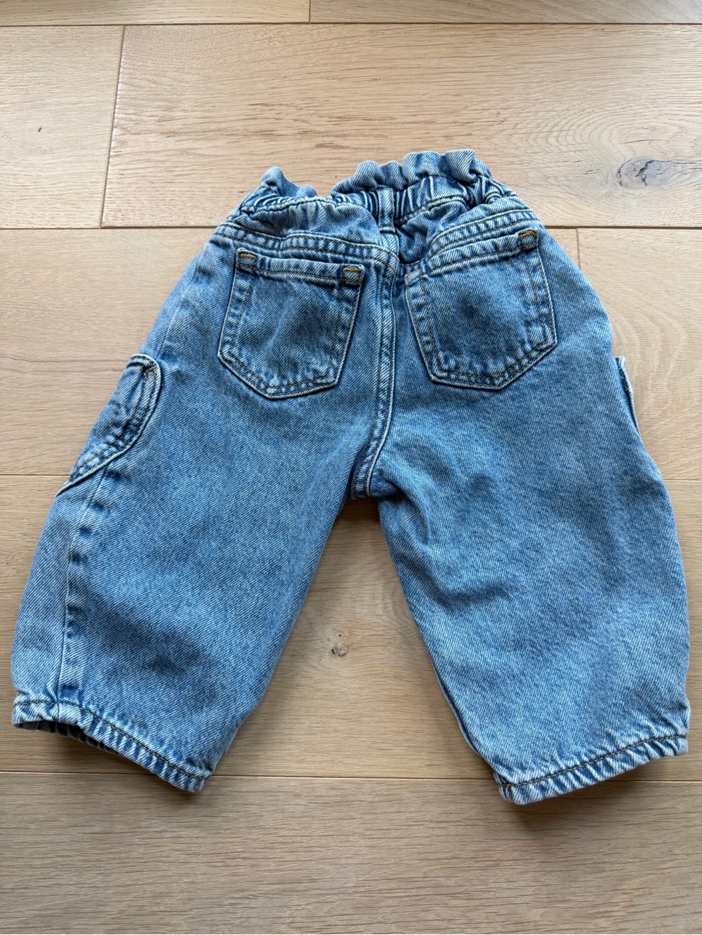 Gap Baby Heart Pocket Cargo Jeans 12–18M Denim - Picture 2 of 6